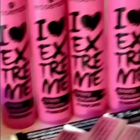 Beauty box’s , skin care and make up ! - Picture 13 of 16